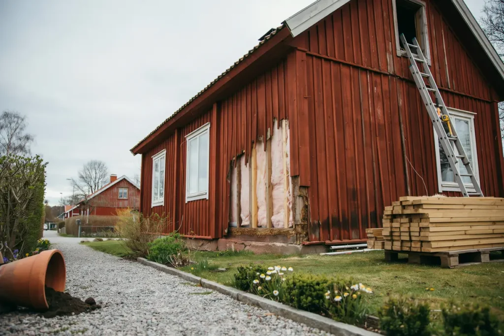 byta panel p huset s uppt cker du r tskador i tid och planerar fasadbytet r tt